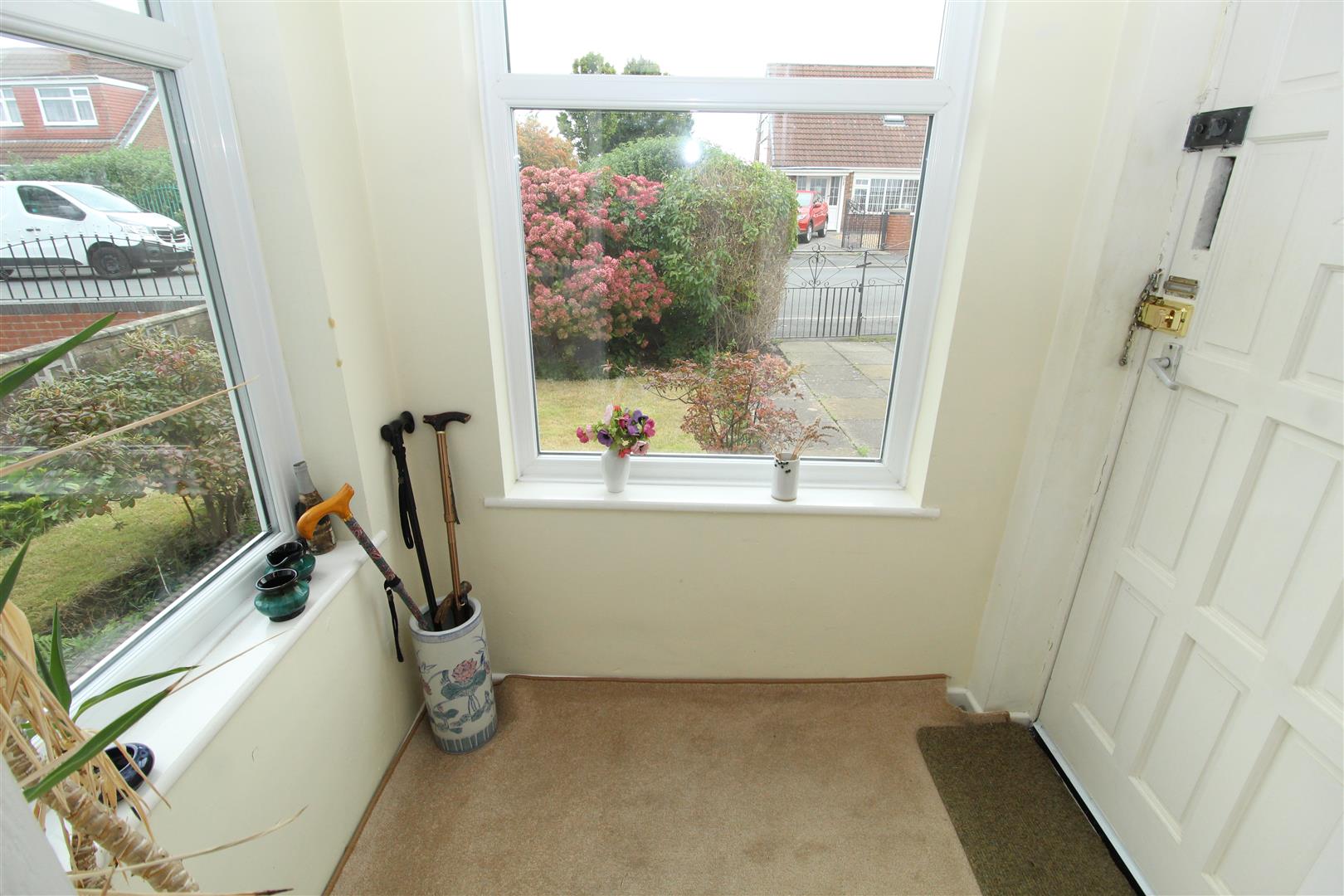 Property Details Estate Agents, Aintree, Liverpool Grosvenor Waterford Estate Agents Ltd